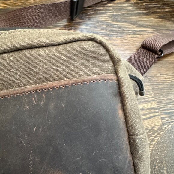 WaterField Sutter Sling Pouch for Nintendo Switch - Picture 5 of 12